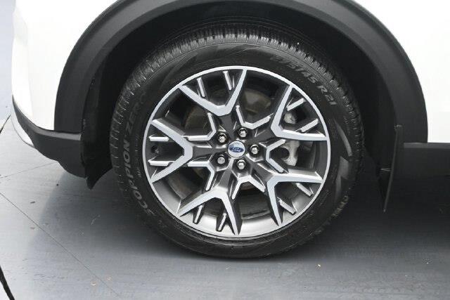 2025 Ford Explorer - $49,595