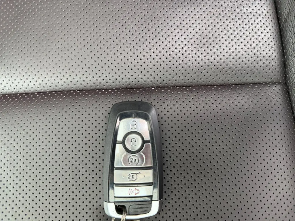 2025 Ford Explorer - $48,730