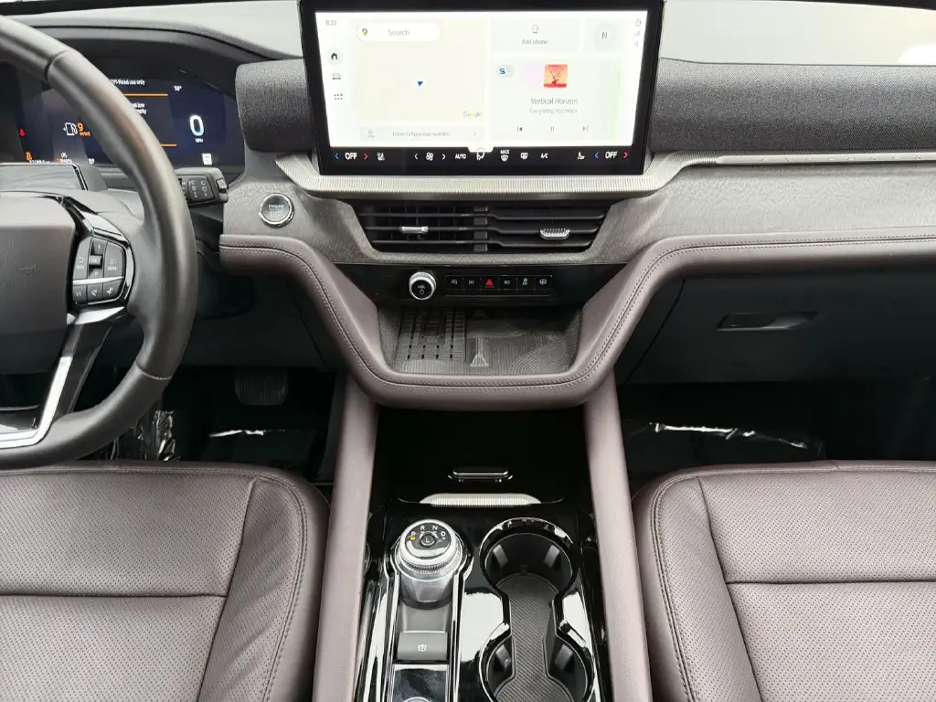 2025 Ford Explorer - $48,730