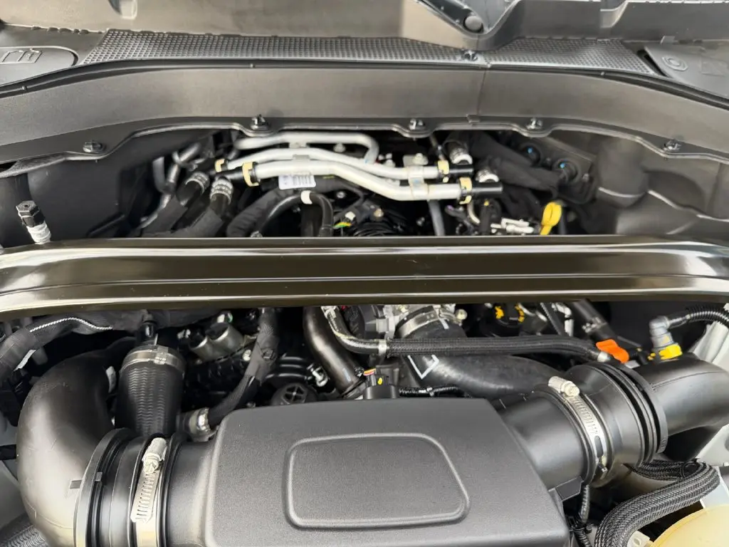2025 Ford Explorer - $48,730