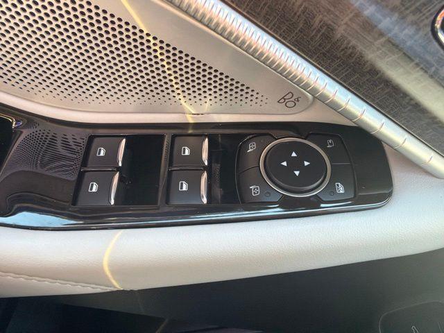 2025 Ford Explorer - $50,322