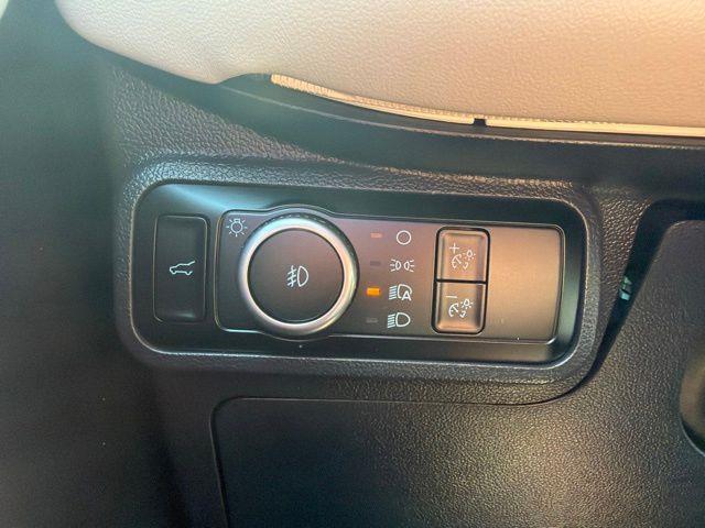 2025 Ford Explorer - $50,322
