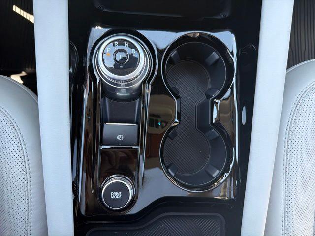 2025 Ford Explorer - $50,322