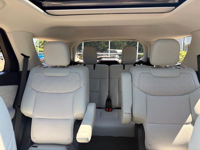 2025 Ford Explorer - $50,322