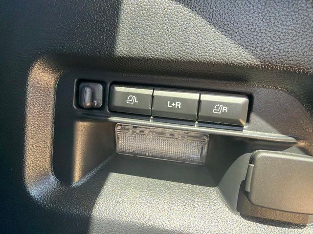 2025 Ford Explorer - $50,322