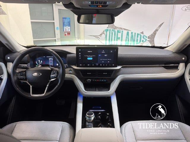 2025 Ford Explorer - $49,995