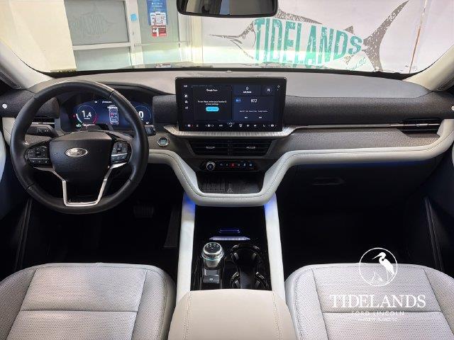 2025 Ford Explorer - $49,995