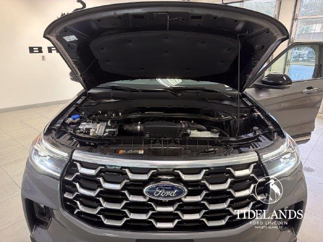 2025 Ford Explorer - $49,995