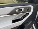 2025 Explorer Thumbnail 9