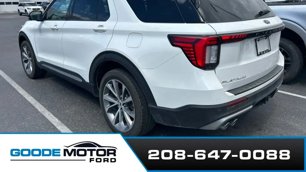 2025 Ford Explorer Platinum