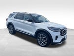 2025 Explorer Thumbnail 17