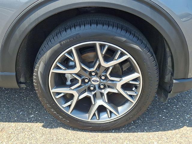 2025 Ford Explorer - $48,997