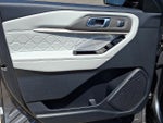 2025 Explorer Thumbnail 15