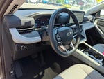 2025 Explorer Thumbnail 17