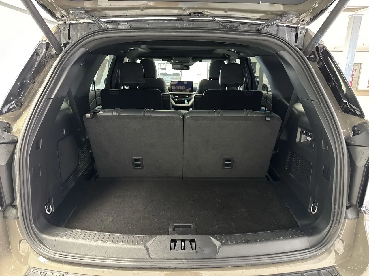 2026 Ford Explorer - $53,724