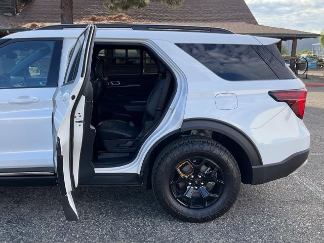 2026 Ford Explorer - $59,884