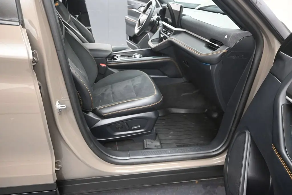 2026 Ford Explorer - $54,980