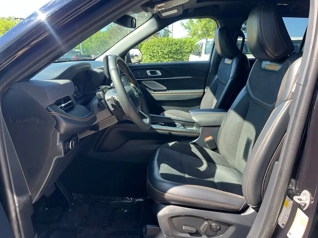 2026 Ford Explorer - $52,501