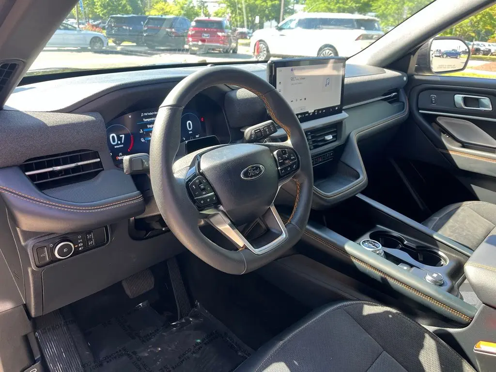 2026 Ford Explorer - $52,501