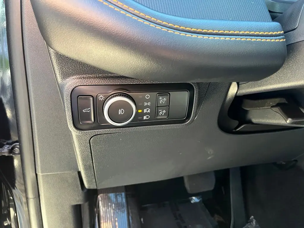 2026 Ford Explorer - $52,501