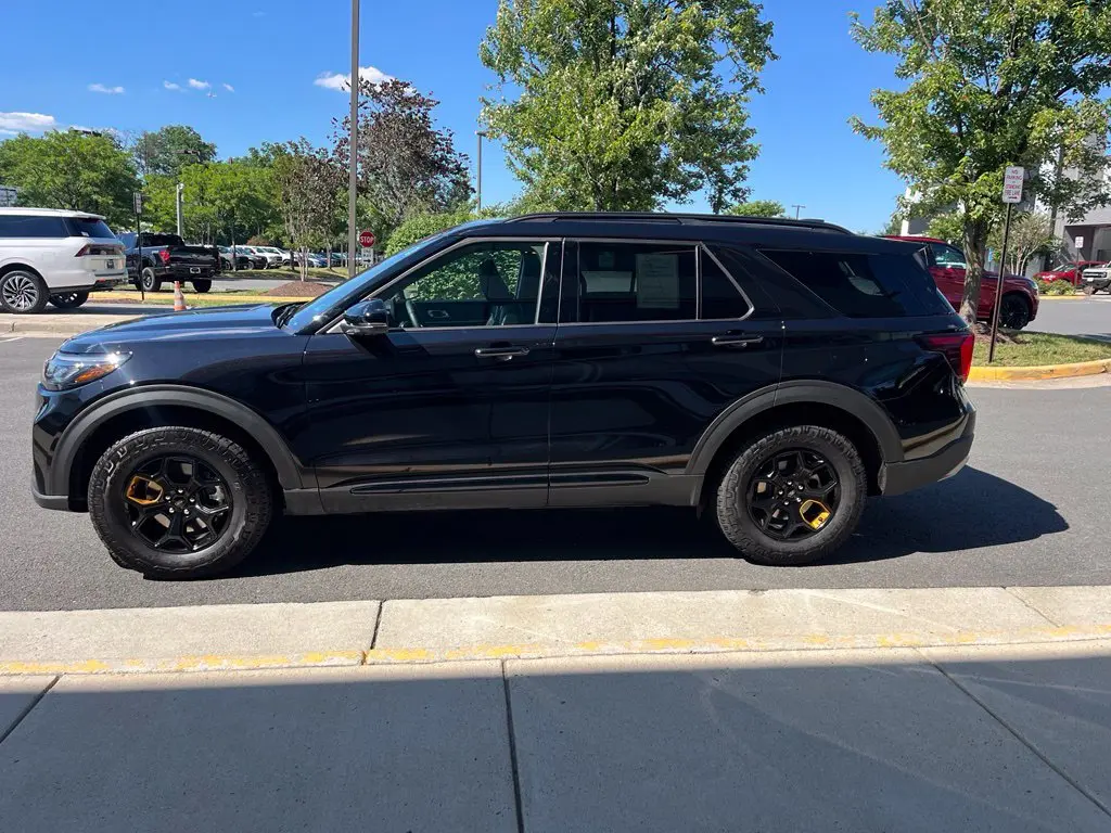 2026 Ford Explorer - $46,001