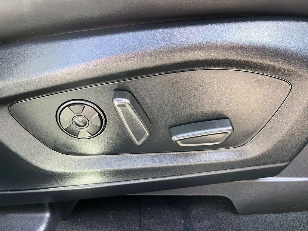 2026 Ford Explorer - $46,001