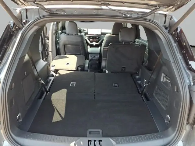2026 Ford Explorer - $53,550