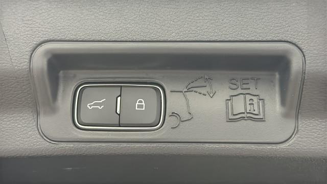 2026 Ford Explorer - $51,460