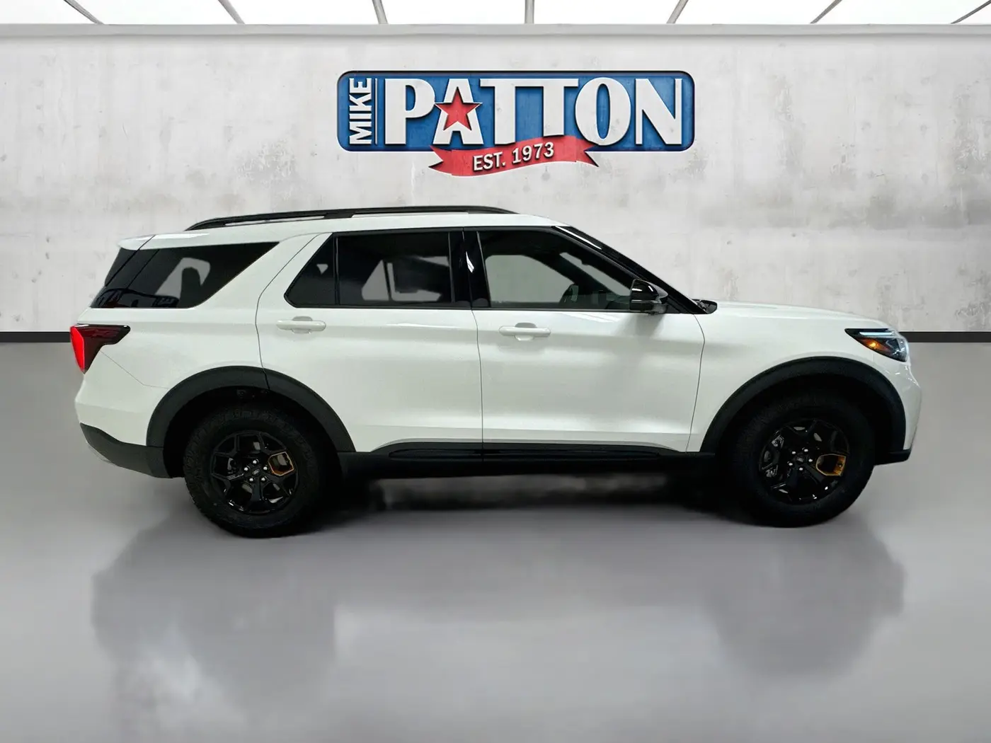 2026 Ford Explorer - $51,988