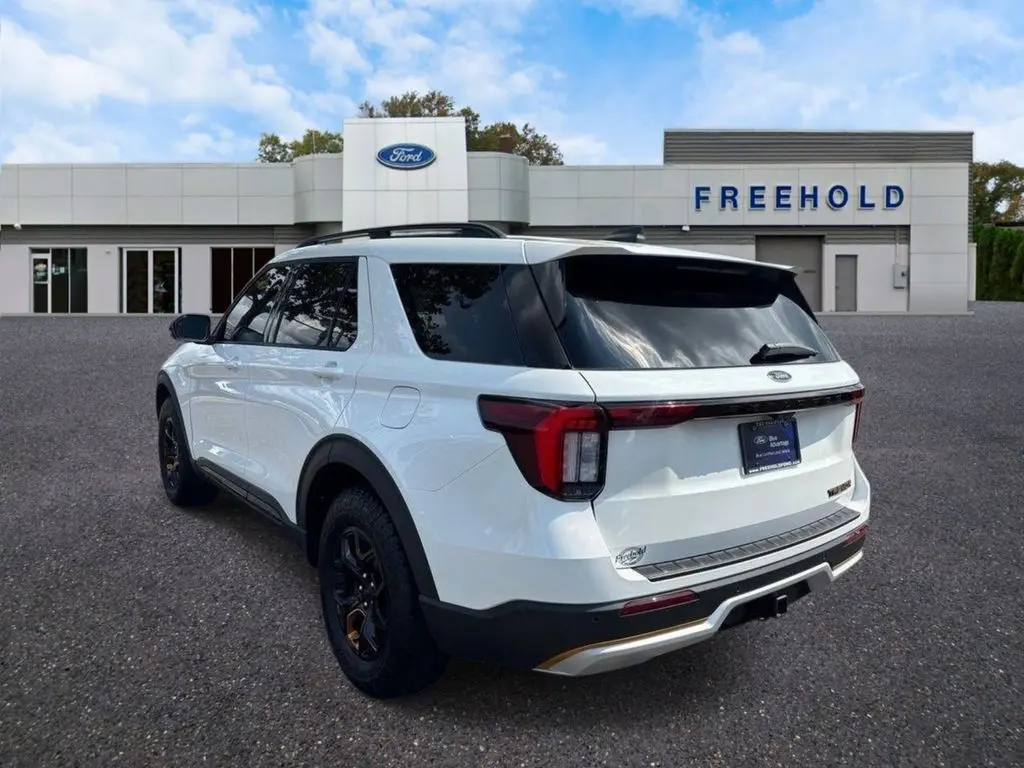 2026 Ford Explorer - $55,995
