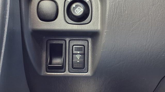 2005 Ford Escape XLS