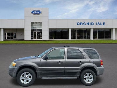 2005 Ford Escape AWD XLT 4DR SUV