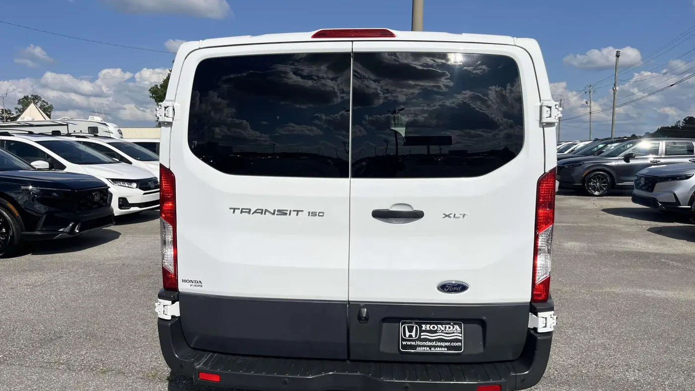 2015 Ford Transit 150 XL