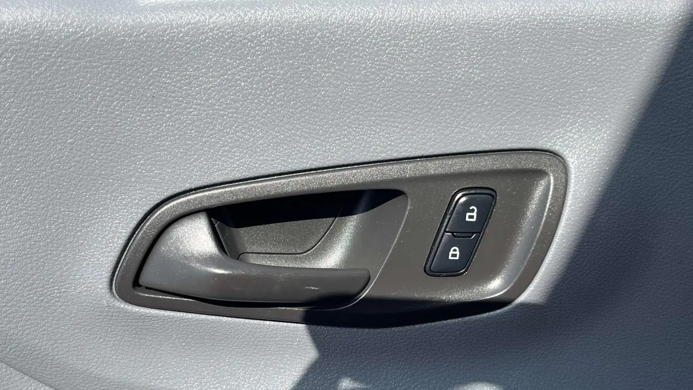 2015 Ford Transit 150 XL