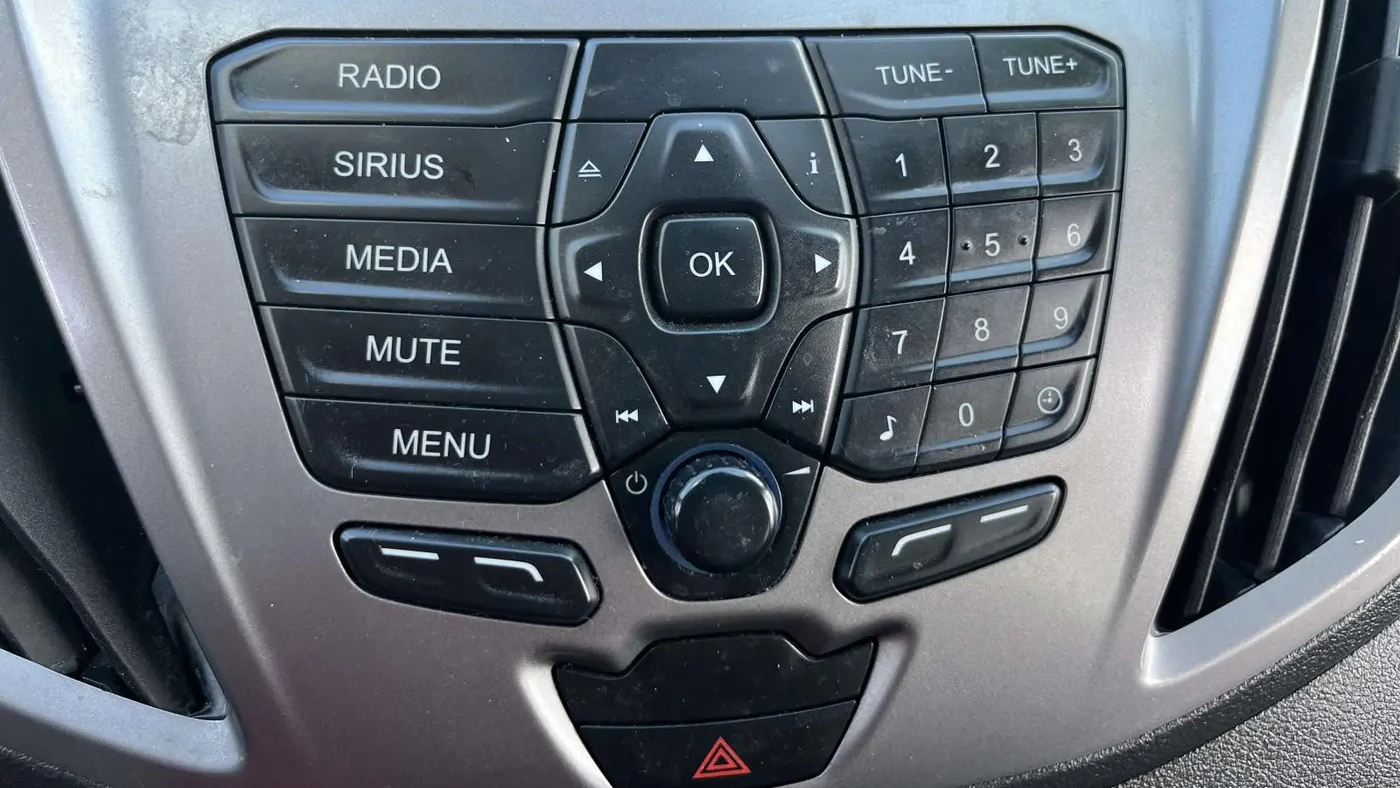 2015 Ford Transit 150 XL