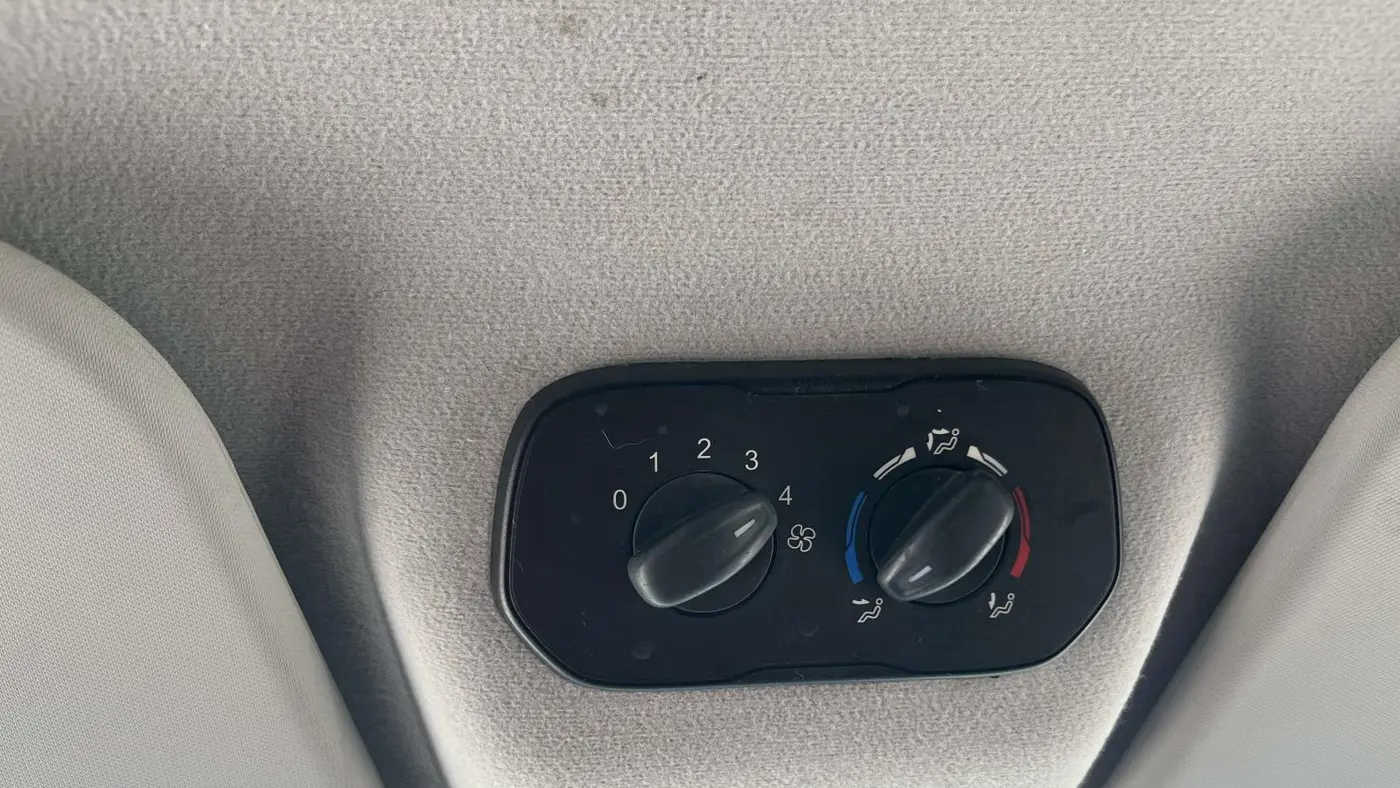 2015 Ford Transit 150 XL