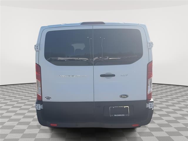 2016 Ford Transit - $22,250