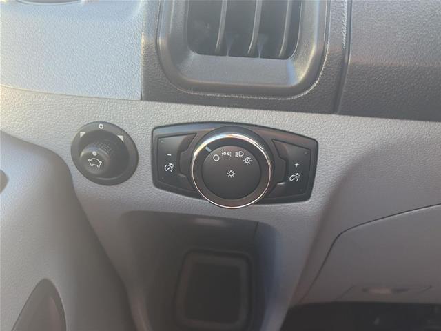 2016 Ford Transit - $22,250