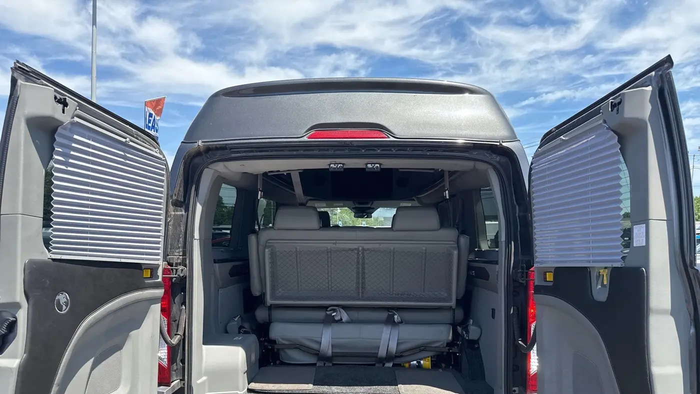 2017 Ford Transit 150 XL