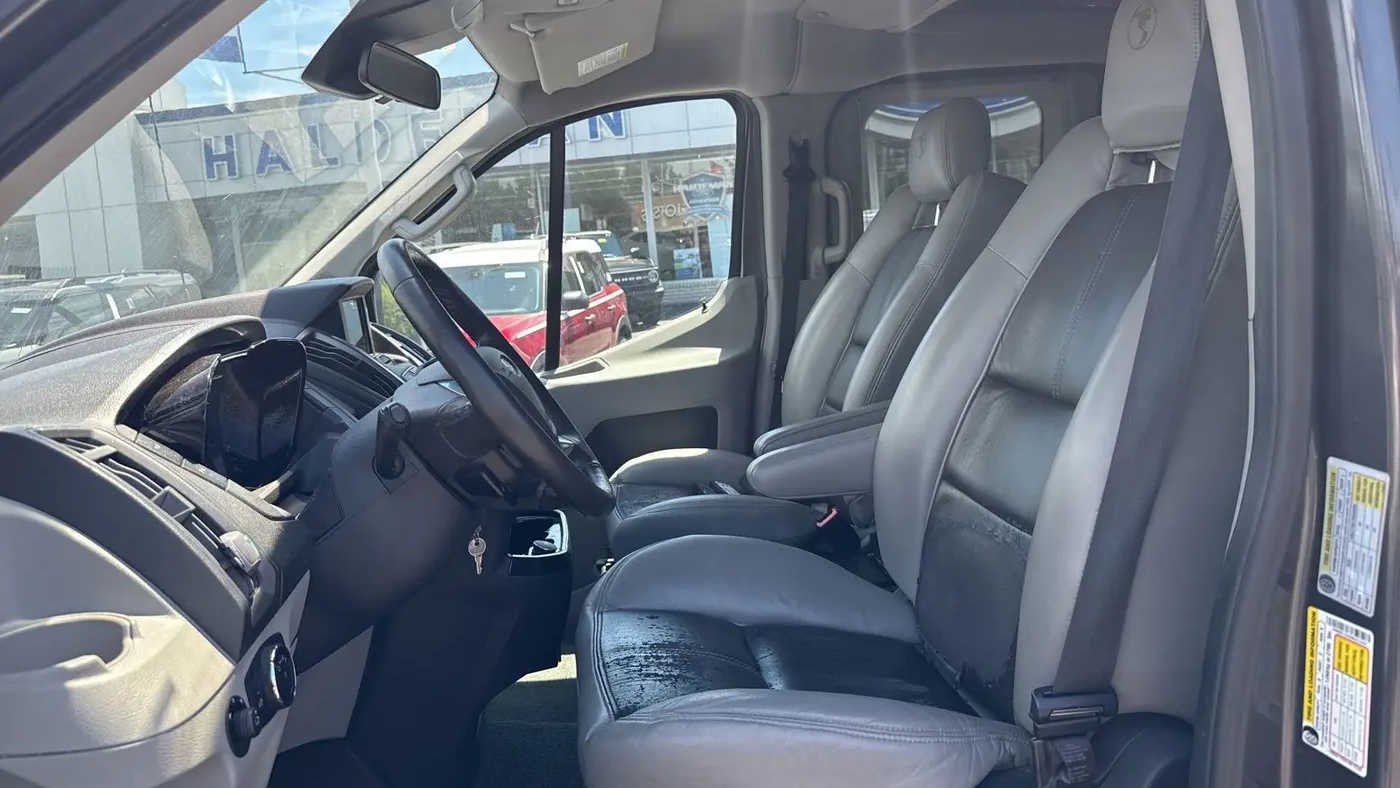 2017 Ford Transit 150 XL