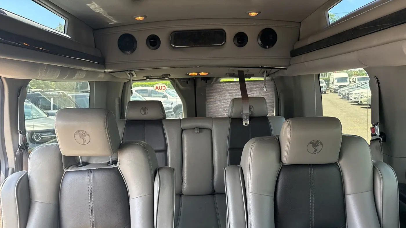 2017 Ford Transit 150 XL
