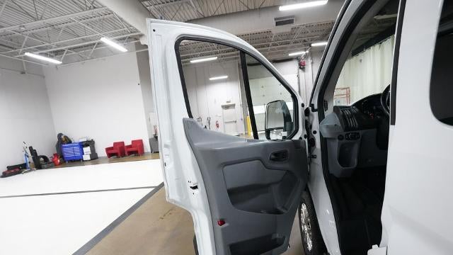 2017 Ford Transit 150 XL