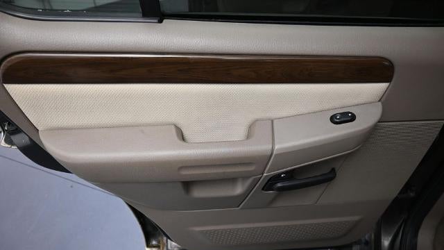 2005 Ford Explorer Eddie Bauer