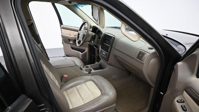 2005 Ford Explorer Eddie Bauer