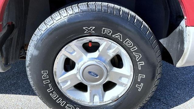 2002 Ford Explorer Sport Trac Value
