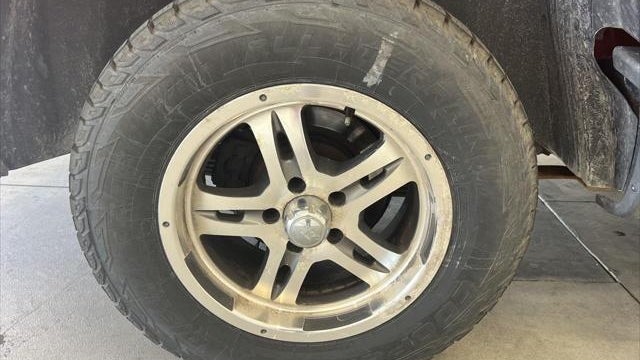 2004 Ford Explorer Sport Trac XLS
