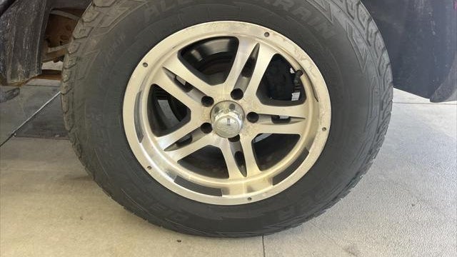 2004 Ford Explorer Sport Trac XLS