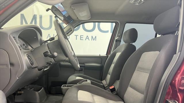 2004 Ford Explorer Sport Trac XLS