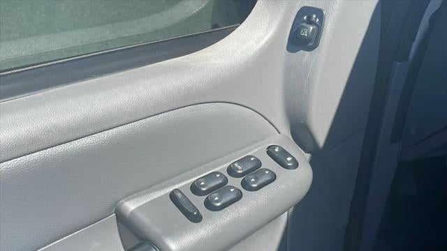 2005 Ford Explorer Sport Trac Adrenalin