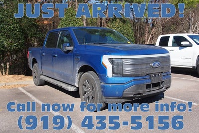 2022 Ford F-150 Lightning AWD Lariat 4DR Supercrew 5.5 FT. SB